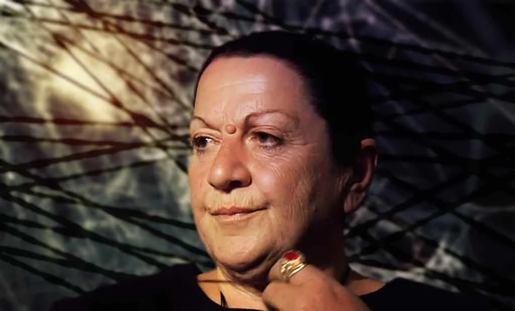 Главная 40 Экстрасенс Манана Маршунова
