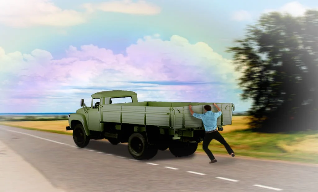 Догнал грузовик